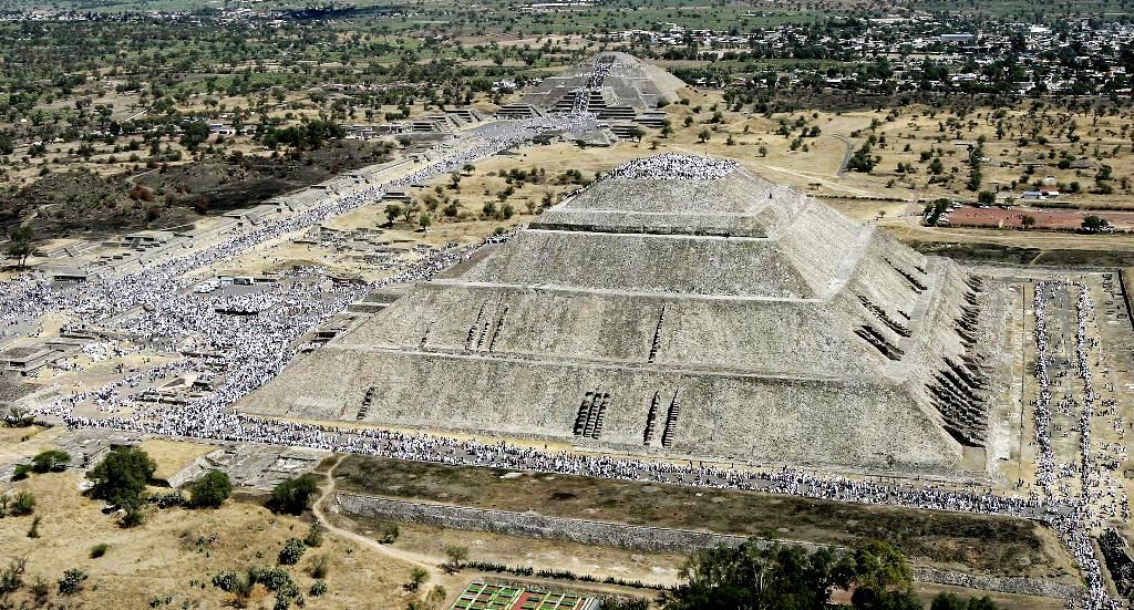 Las zonas arqueológicas del Edoméx registran alta afluencia de visitantes por Equinoccio de Primavera 