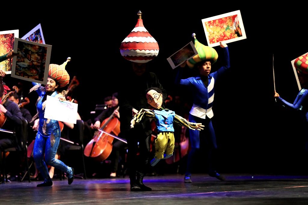 La orquesta filarmónica mexiquense presenta "El Niño Stravinsky" ante el público de Texcoco