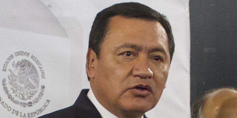 Osorio Chong quiere crear frente de la chiquillada para oponerse a revocación del mandato