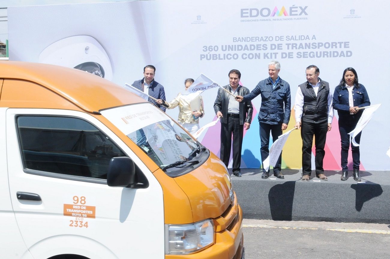  
Edoméx tienen avance del 60 % en regularización de transporte 