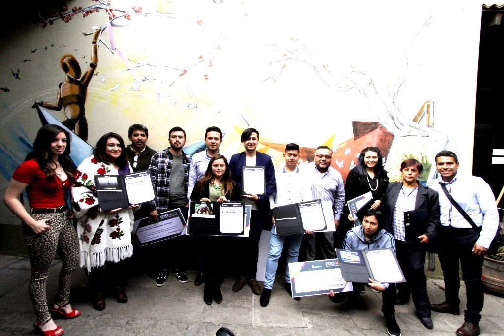 Premian a mexiquenses del segundo concurso de fotografía y vídeo 
