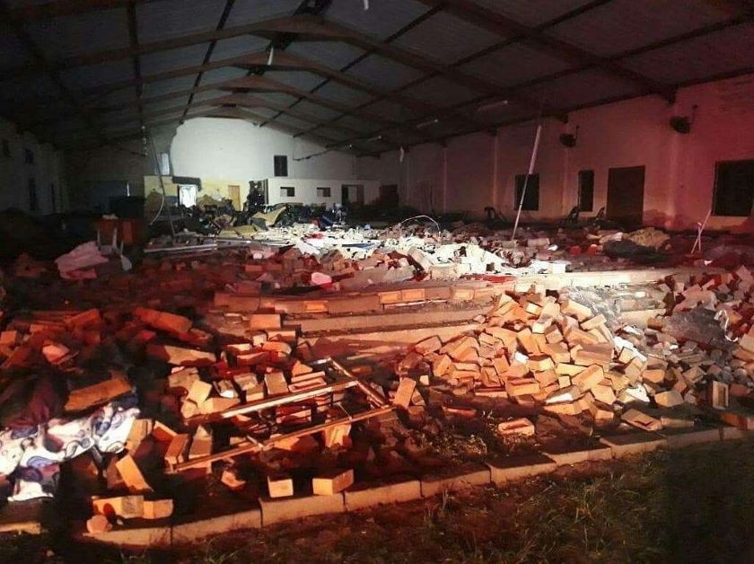 Colapso de una iglesia en Sudáfrica deja 13 muertos