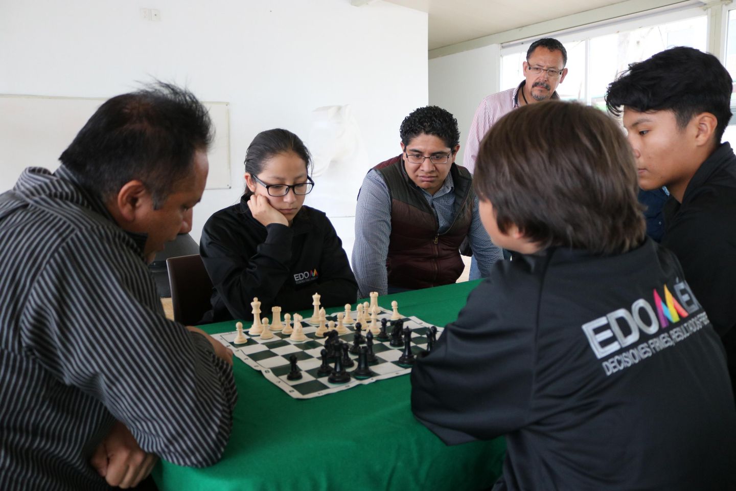 Inician aprendizaje del deporte ciencia en escuela de ajedrez ubicada el en centro cultural mexiquense bicentenario 