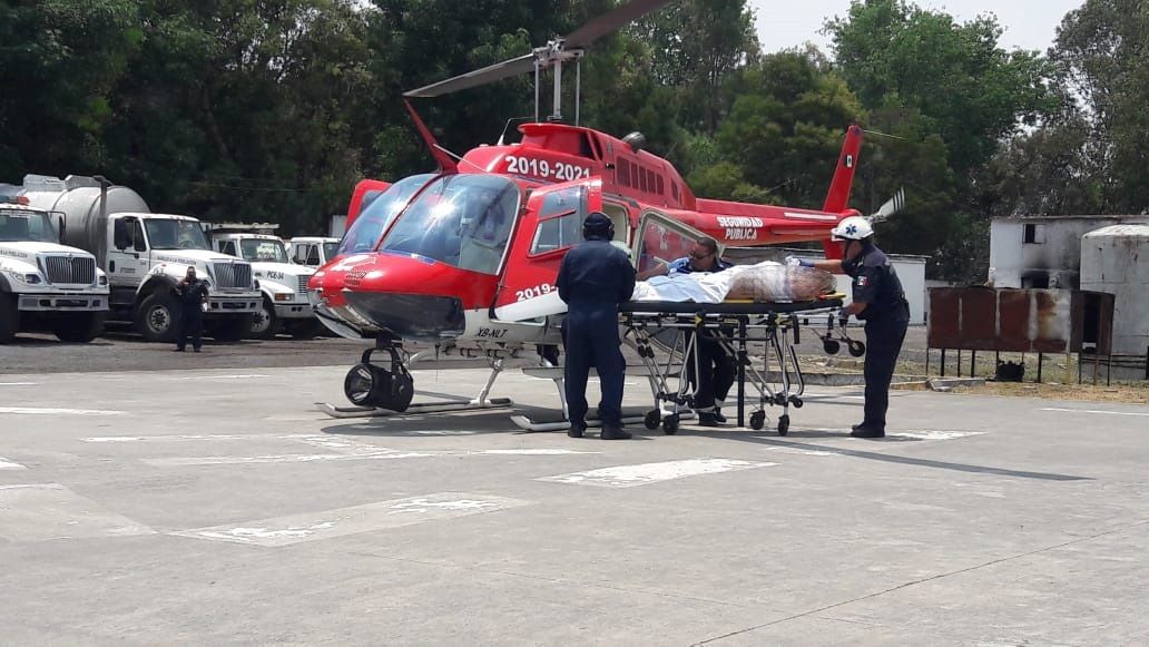Helicóptero El Guerrero traslada  a hombre con lesiones graves por caída