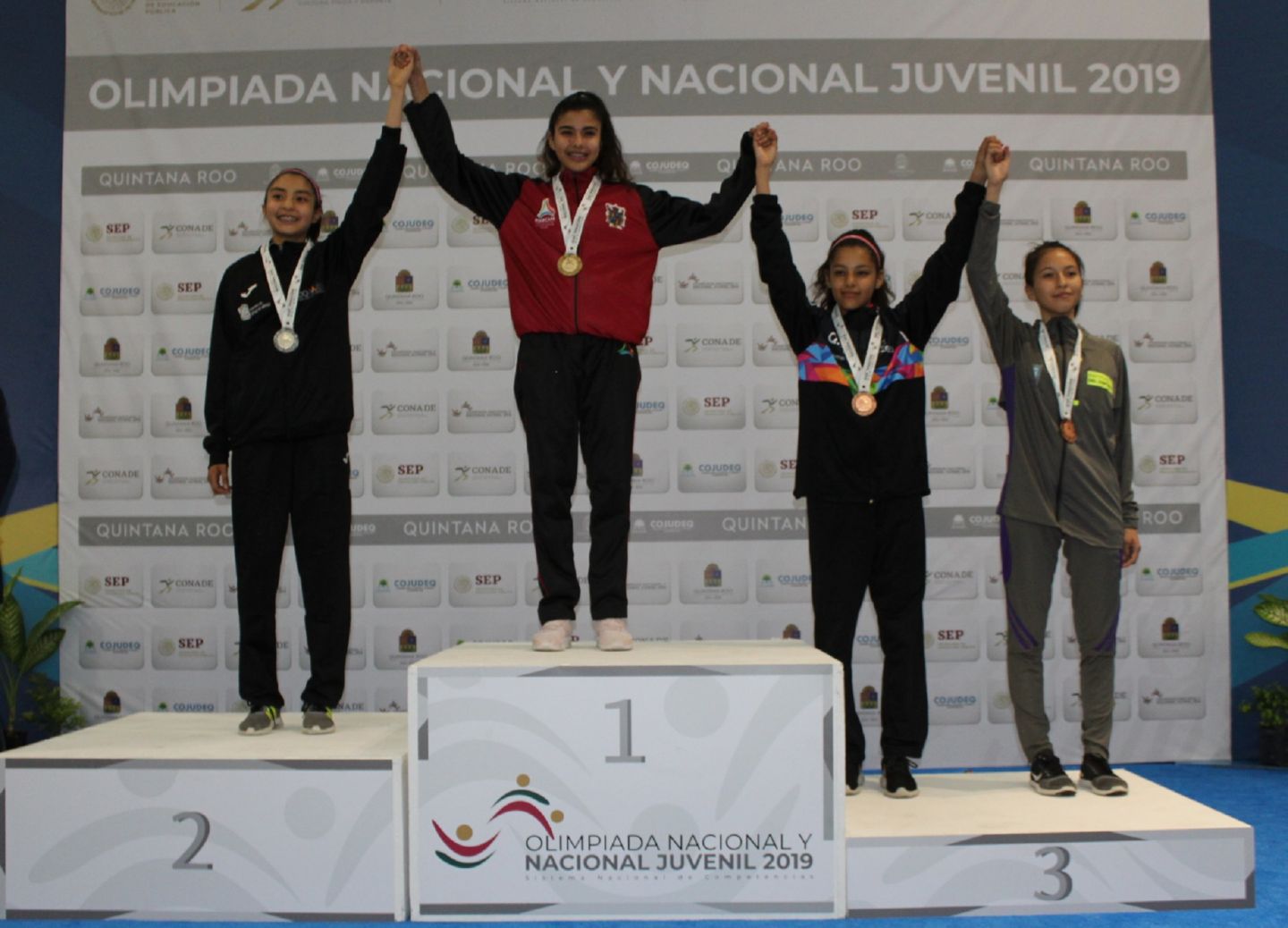 Taekwondoínes mexiquenses obtienen tres medallas de Oro en Olimpiada Nacional 2019.