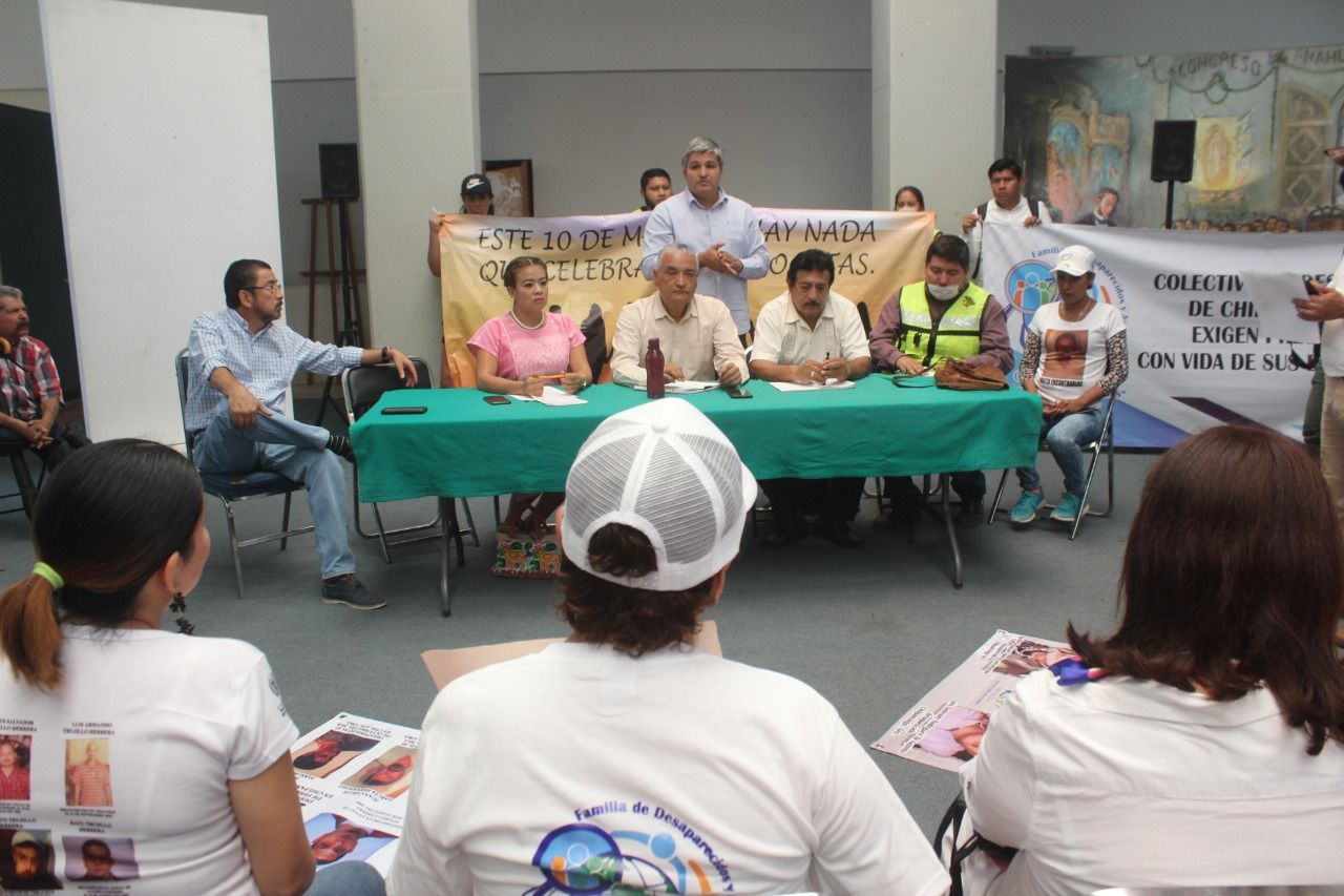 Reciben diputados de Morena a la marcha de madres de desaparecidos 