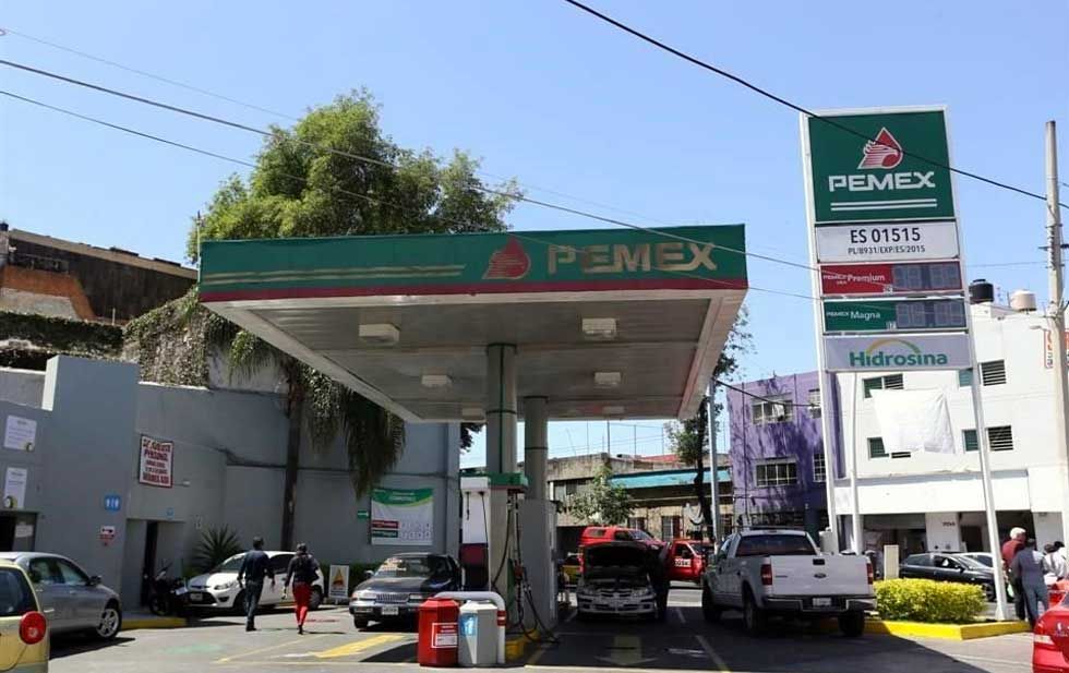 Ellos son quienes manejan la gasolina en México 