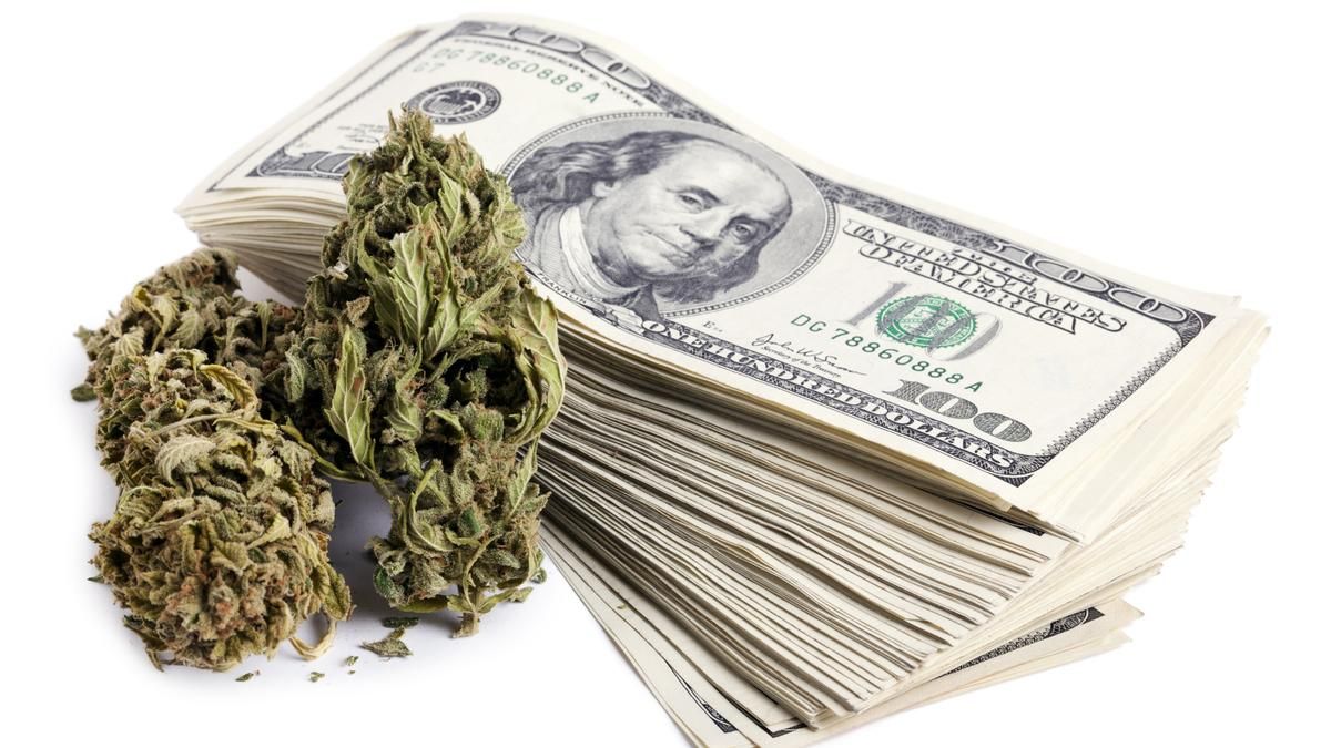California tendrá bancos que operarán dinero de marihuana
