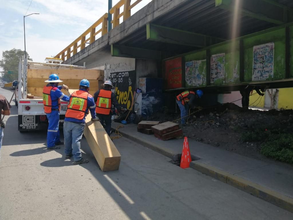 Reparan puente vehicular en Nezahualcóyotl