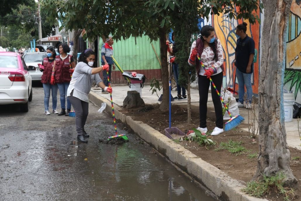 Rescate de la colonia Buenos Aires con escobas, palas y pintura