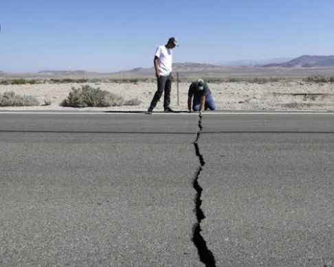 Replicas de sismo en California pueden durar varios meses