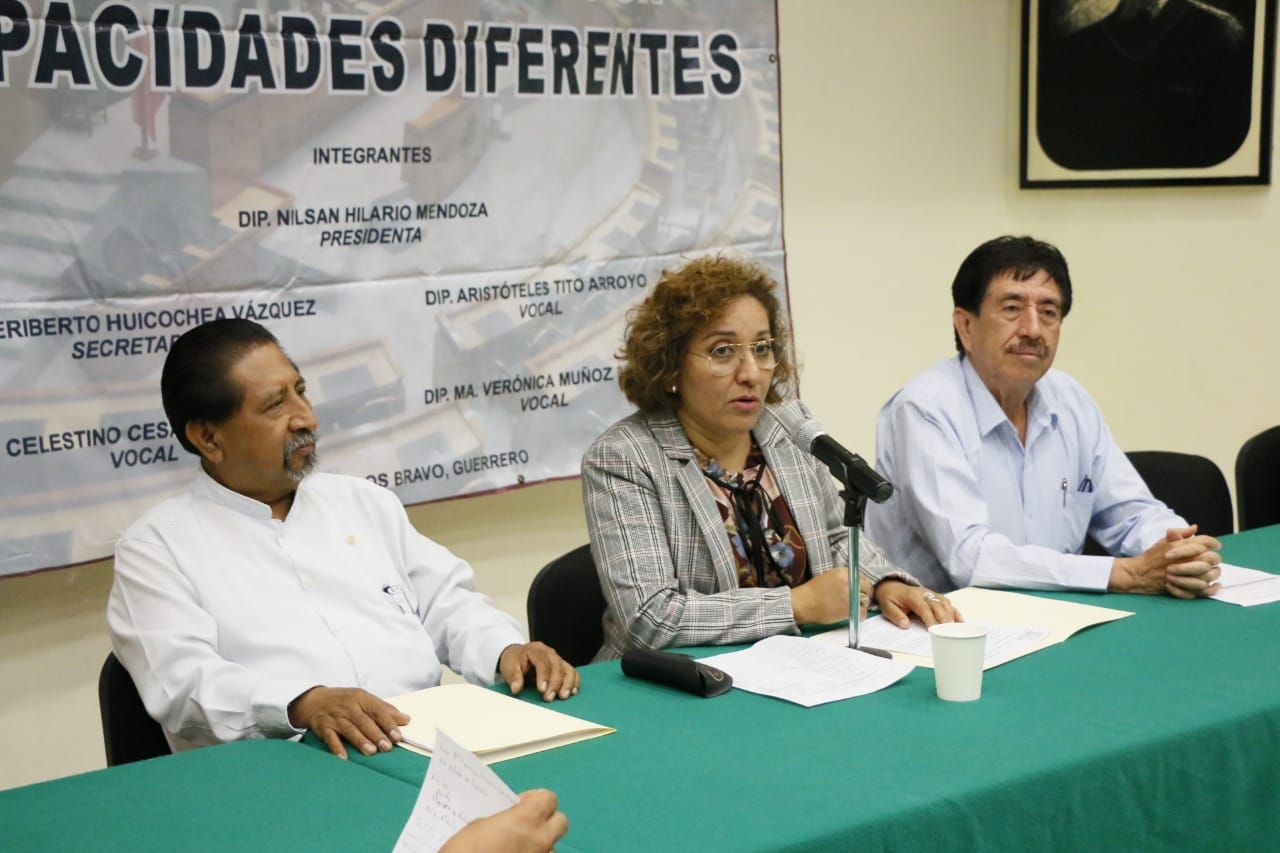 Atiende Congreso de Guerrero a personas con capacidades especiales 