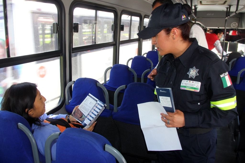 Seguridad a mujeres en transporte público