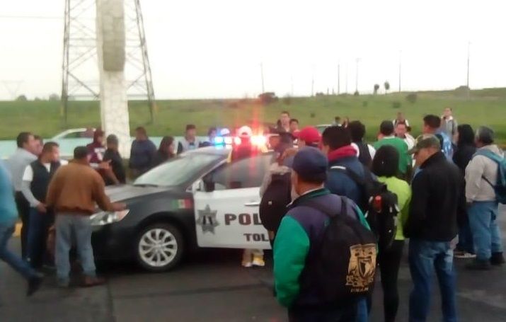 Intentaron linchar a pareja de presuntos delincuentes en Toluca