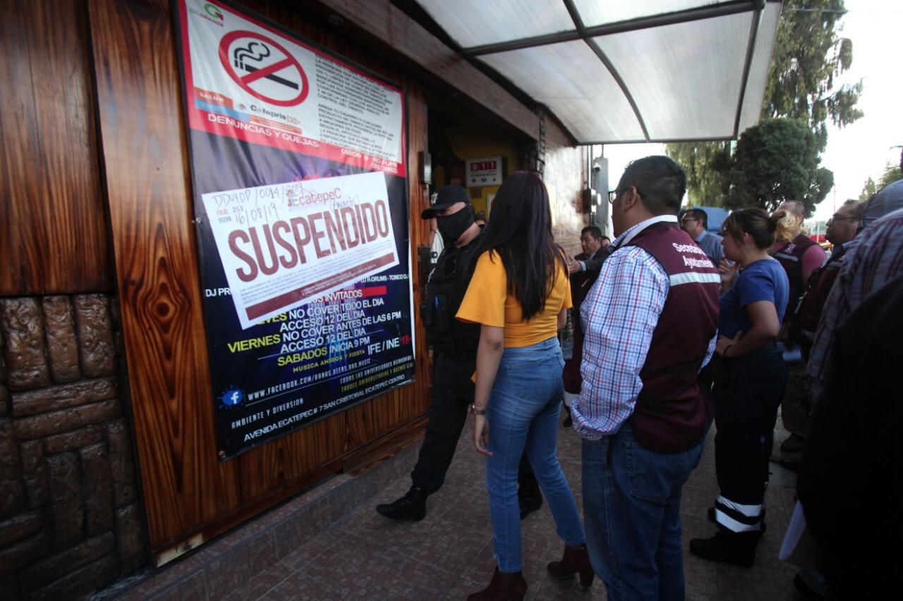 Autoridades de Ecatepec suspenden establecimiento denominado Ranas Beer’s que operaba con irregularidades