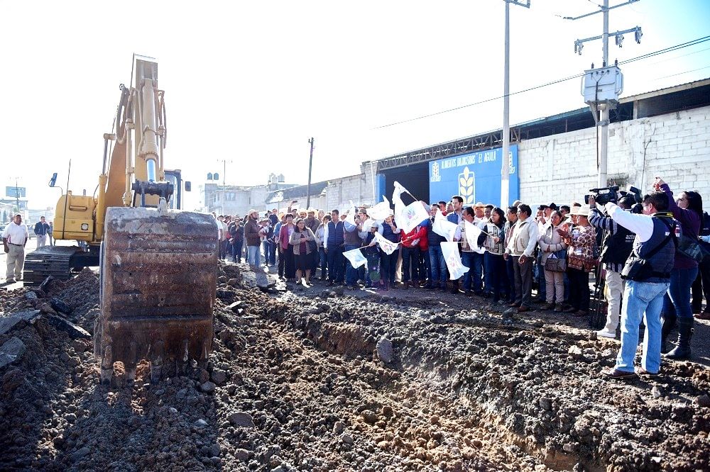 El GEM inicia trabajos de reconstrucción del camino principal a Jiquipilco