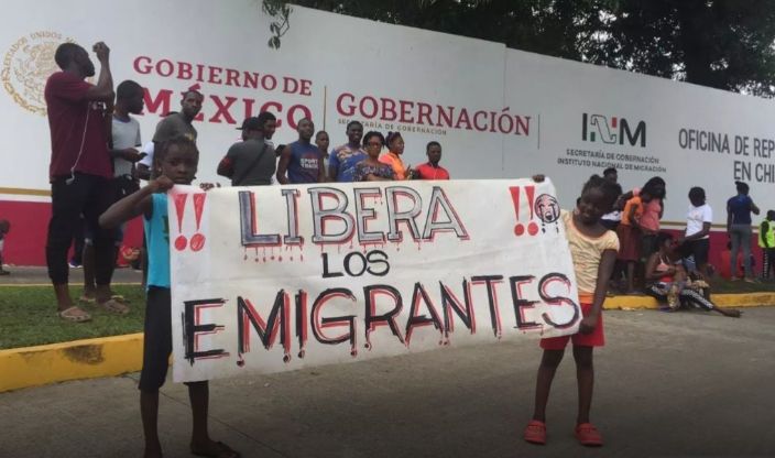 Africanos protestan en Chiapas por segundo día consecutivo