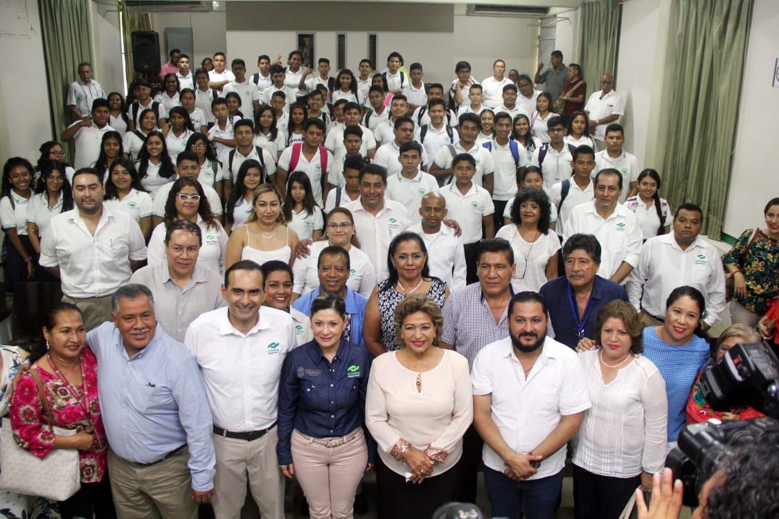 Signan Ayuntamiento de Acapulco y  Conalep convenio de colaboración 