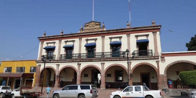 Abre los ojos alcalde de los municipios más pobres de Hidalgo: se va del PAN y se une a Morena 