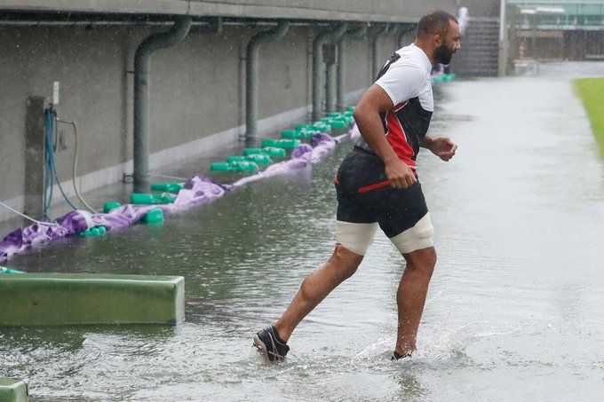 El paso del tifón Hagibis por Japón deja por lo menos 30 fallecidos
