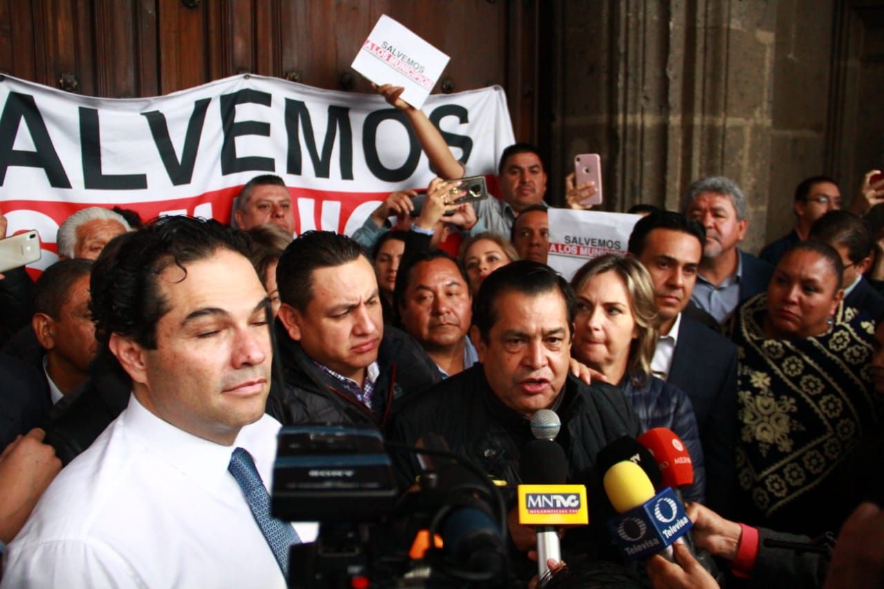 Alcaldes exigen justicia presupuestal a AMLO