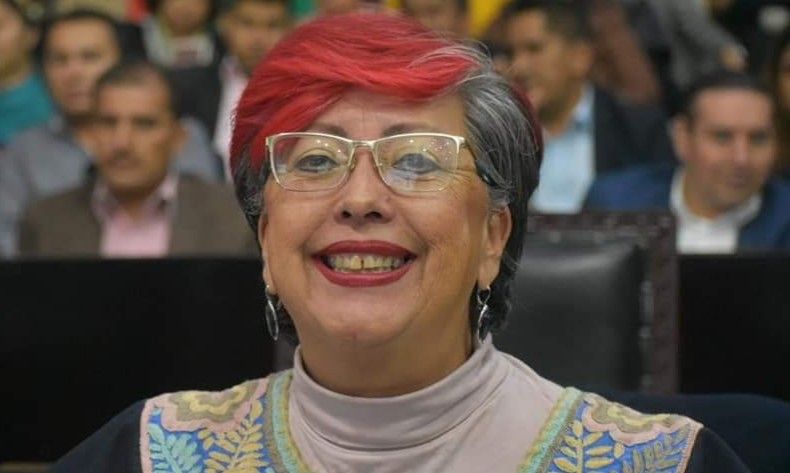 Asesor’ de la diputada sosista Corina Martínez cobró doble sueldo de forma ilegal