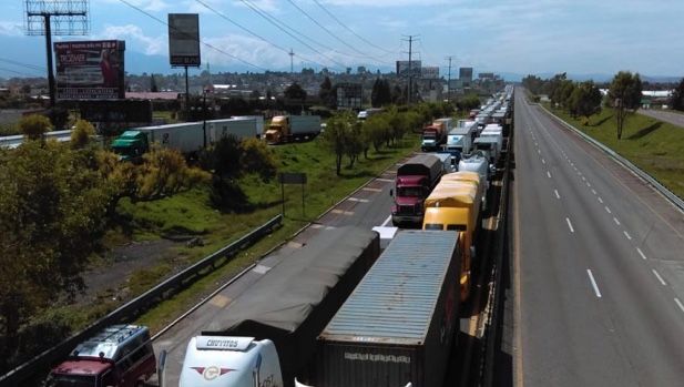 Mañana ’Paro Nacional de Transportistas’ bloquearan accesos carreteros a la Ciudad de México 