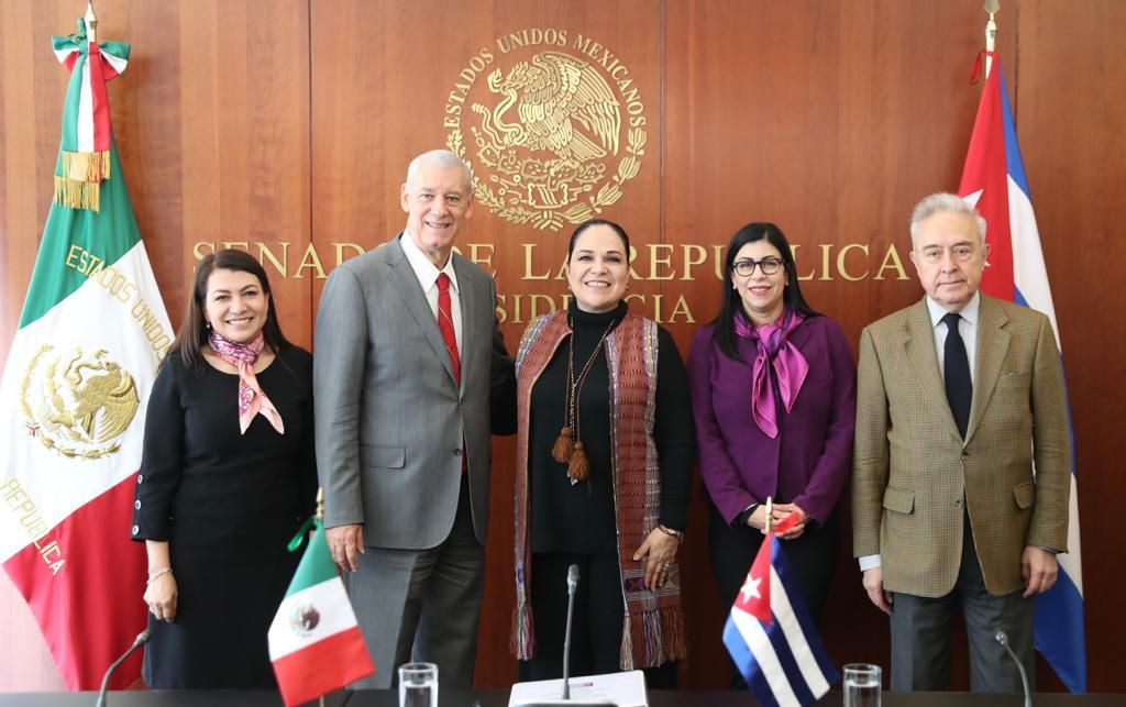 Recibe Mónica Fernández Balboa a embajador de Cuba en México