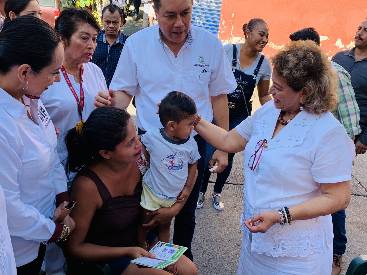 Arranca Adela Román Primera Jornada de Salud Pública en Acapulco 