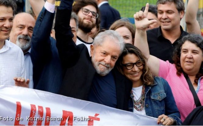Liberan al ex presidente de Brasil, Lula Da Silva