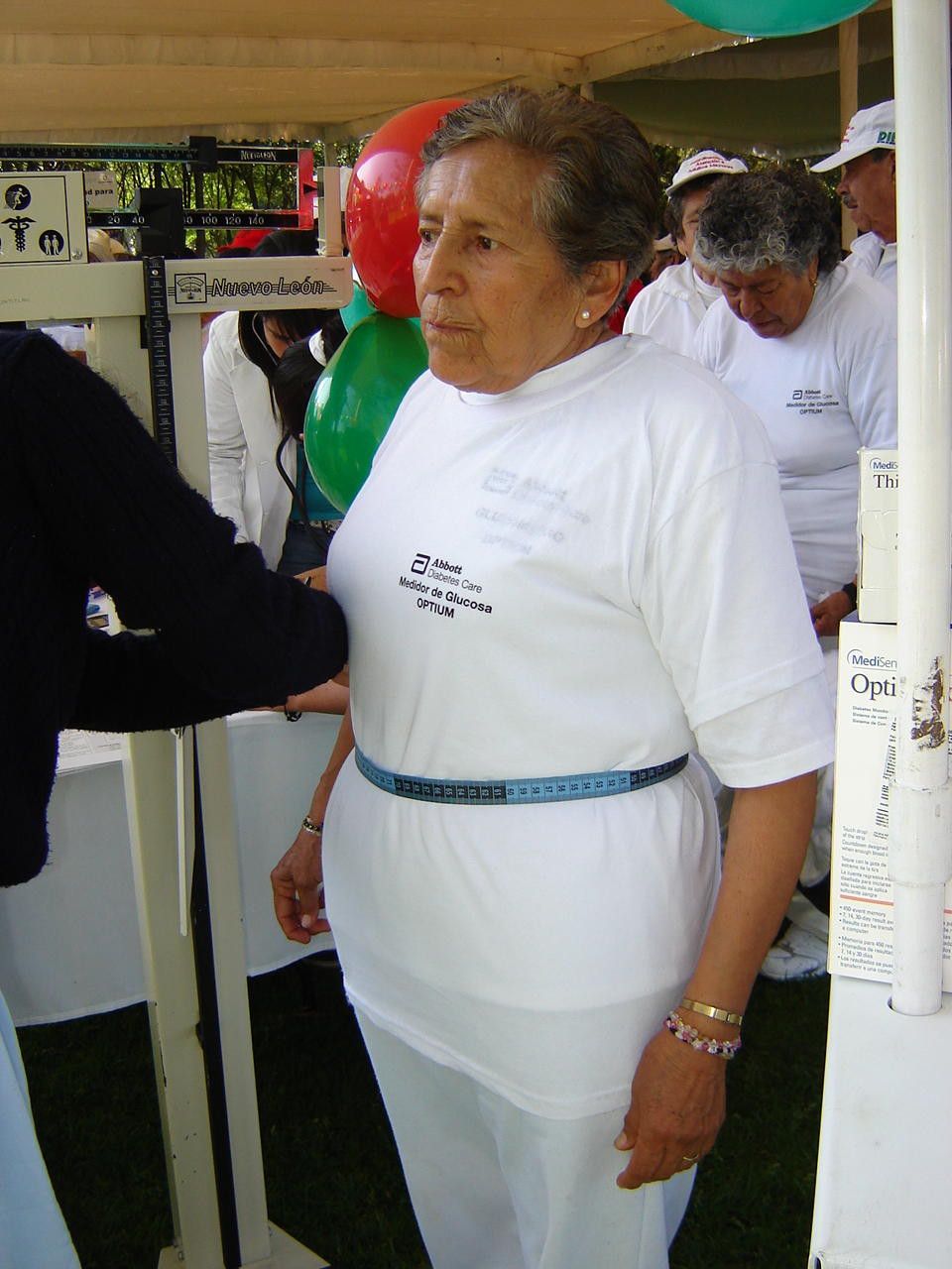 Atiende ISEM de manera integral a mexiquenses con obesidad 