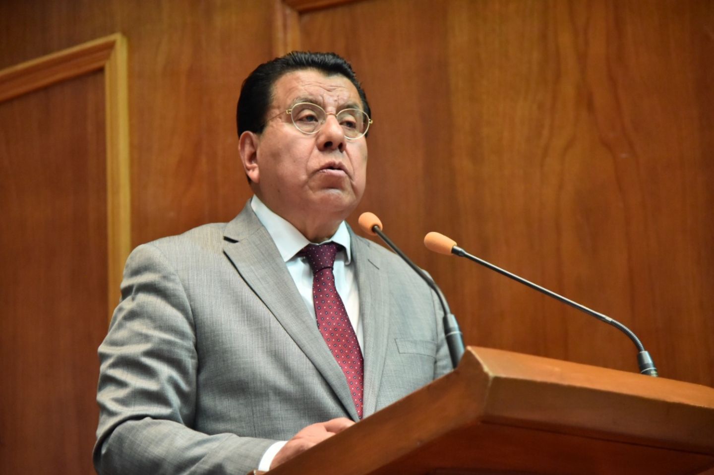 Diputados autorizan a del Mazo contratar deuda por Mil 500 millones de pesos 