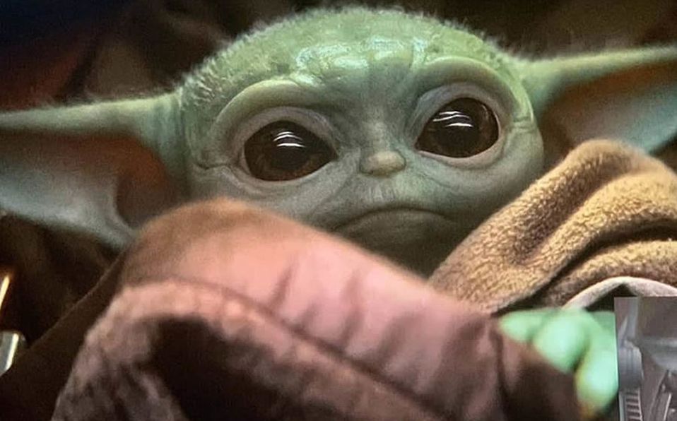 ¿Yoda tuvo un hijo? The Mandalorian revela bebé de la raza del Jedi
