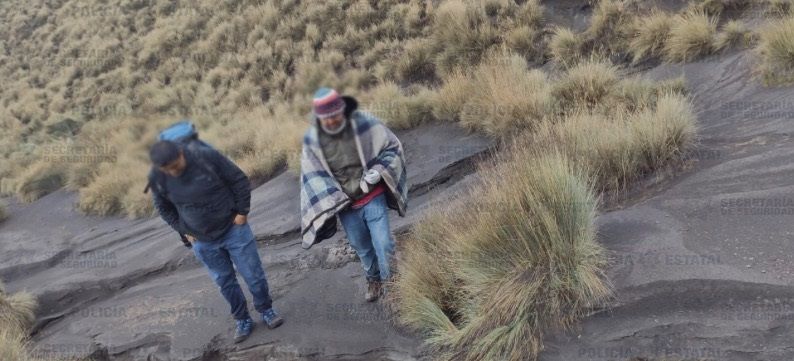 Rescatan a una persona que se extravió en el volcán  Popocatépetl