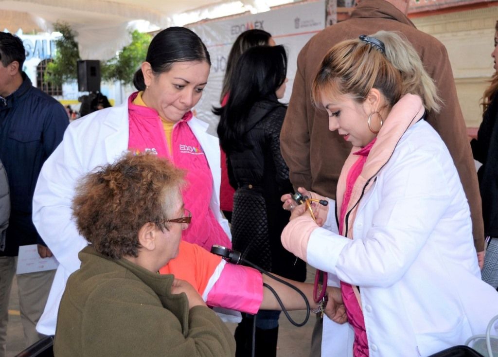 El GEM acerca servicios de salud a población mexiquense