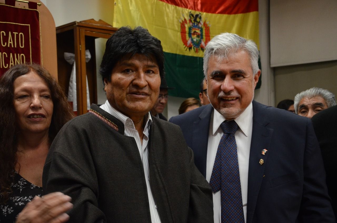 Se reúne José Narro Céspedes con Evo Morales