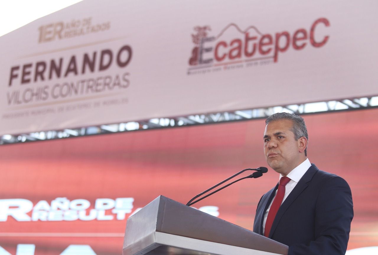 Fernando Vilchis Contreras rinde su primer informe de gobierno
