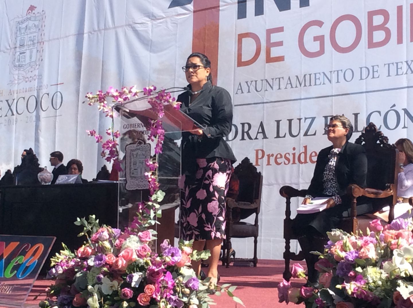 Reprueban ciudadanos informe de actividades de alcaldesa Texcocana
