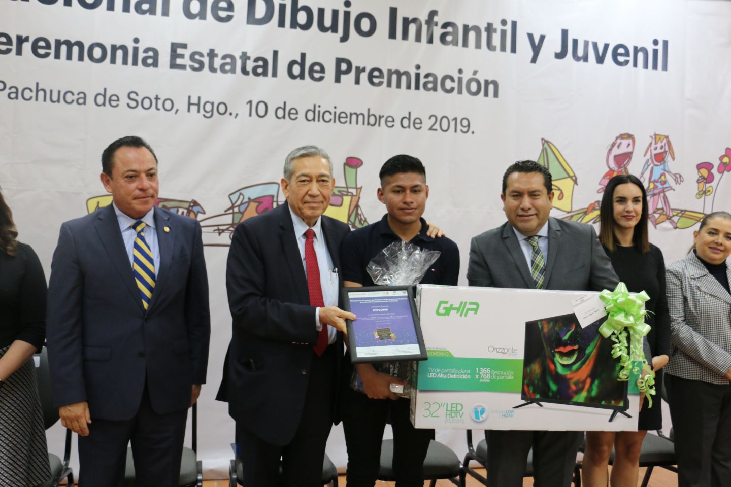 Gobierno de Hidalgo premia a ganadores del Concurso Nacional de Dibujo Infantil y Juvenil