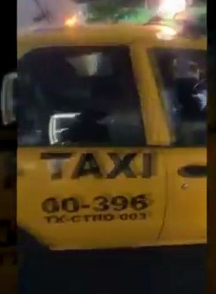 Taxista del sitio Monte Alban Oaxaca ataca a pasajeros por no pagar con cambio