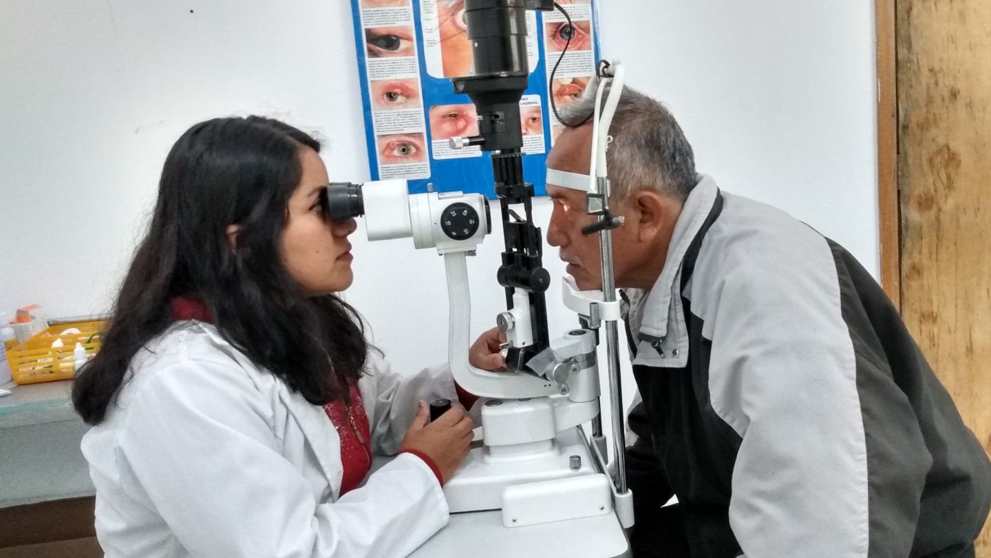 
DIF Chimalhuacán brinda servicio de optometría a bajo costo
