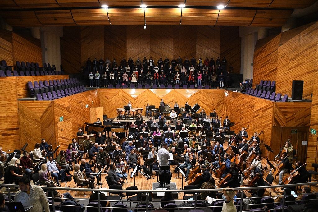 La Orquesta Sinfónica del Estado de México presenta cantata escénica dedicada a Juana de Arco