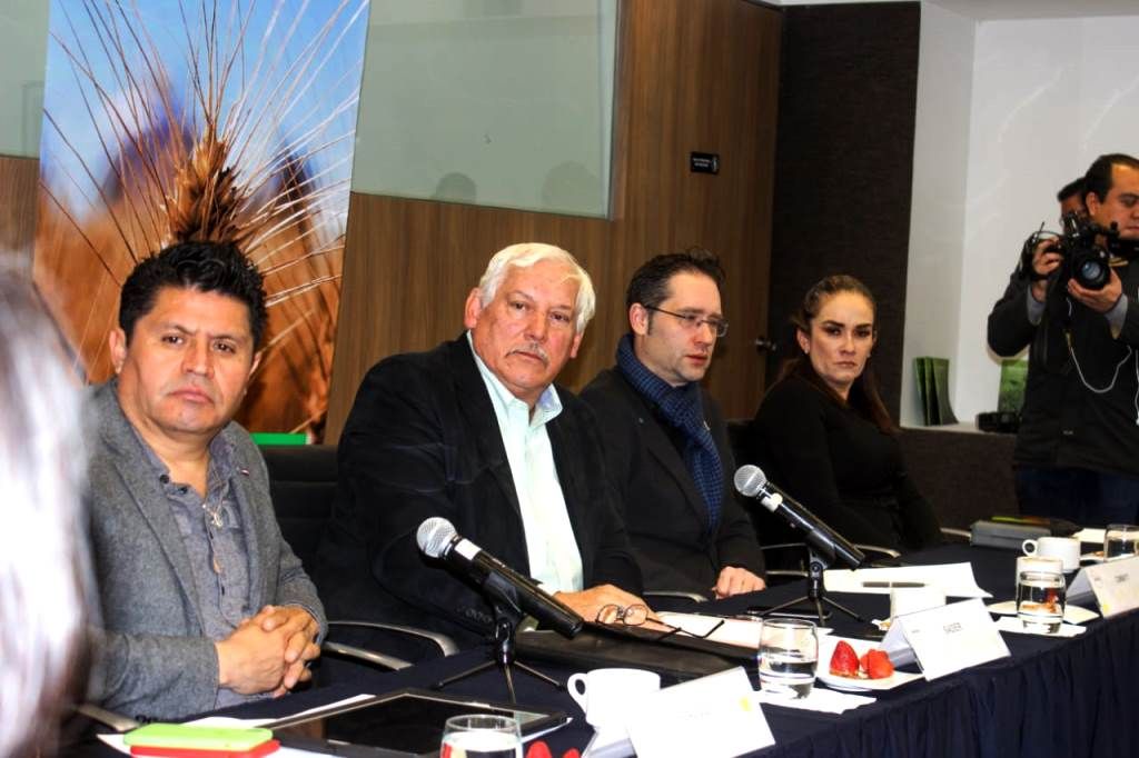 El Edoméx reitera trabajo conjunto con el gobierno federal en beneficio del campo mexiquense