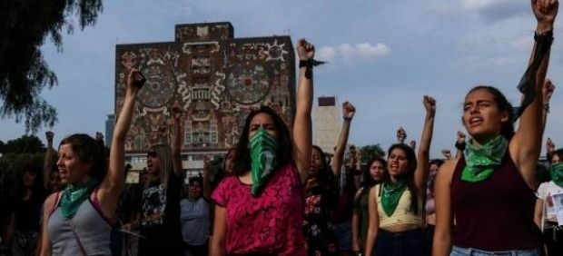 Demandas de mujeres de la UNAM son justas, AMLO
