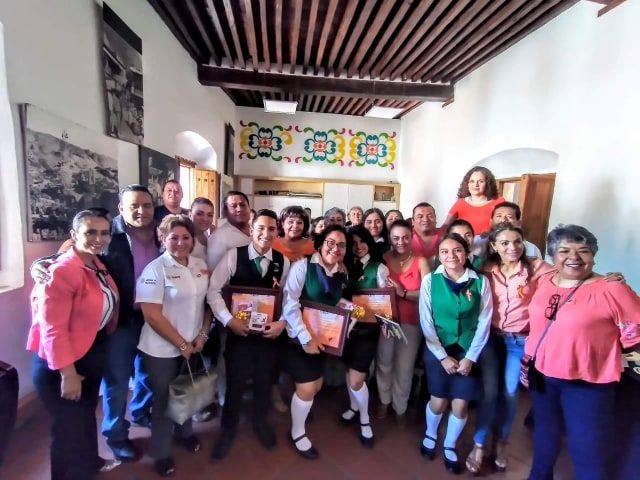 El gobierno de Taxco a través del instituto de la mujer llevó a cabo un certamen de oratoria sobre Igualdad de Género.