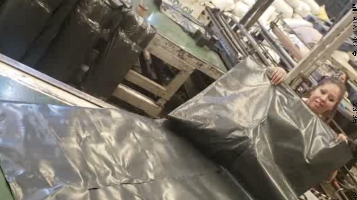 Fábrican en Ecatepec 20 mil bolsas plásticas destinadas a muertos por COVID-19 