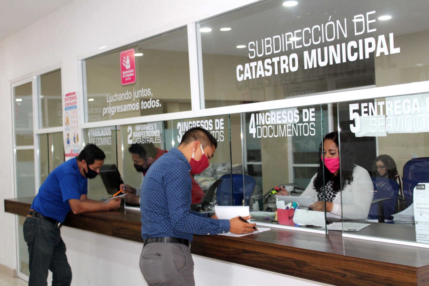 En Ixtapaluca reabren oficinas  para atención al público
