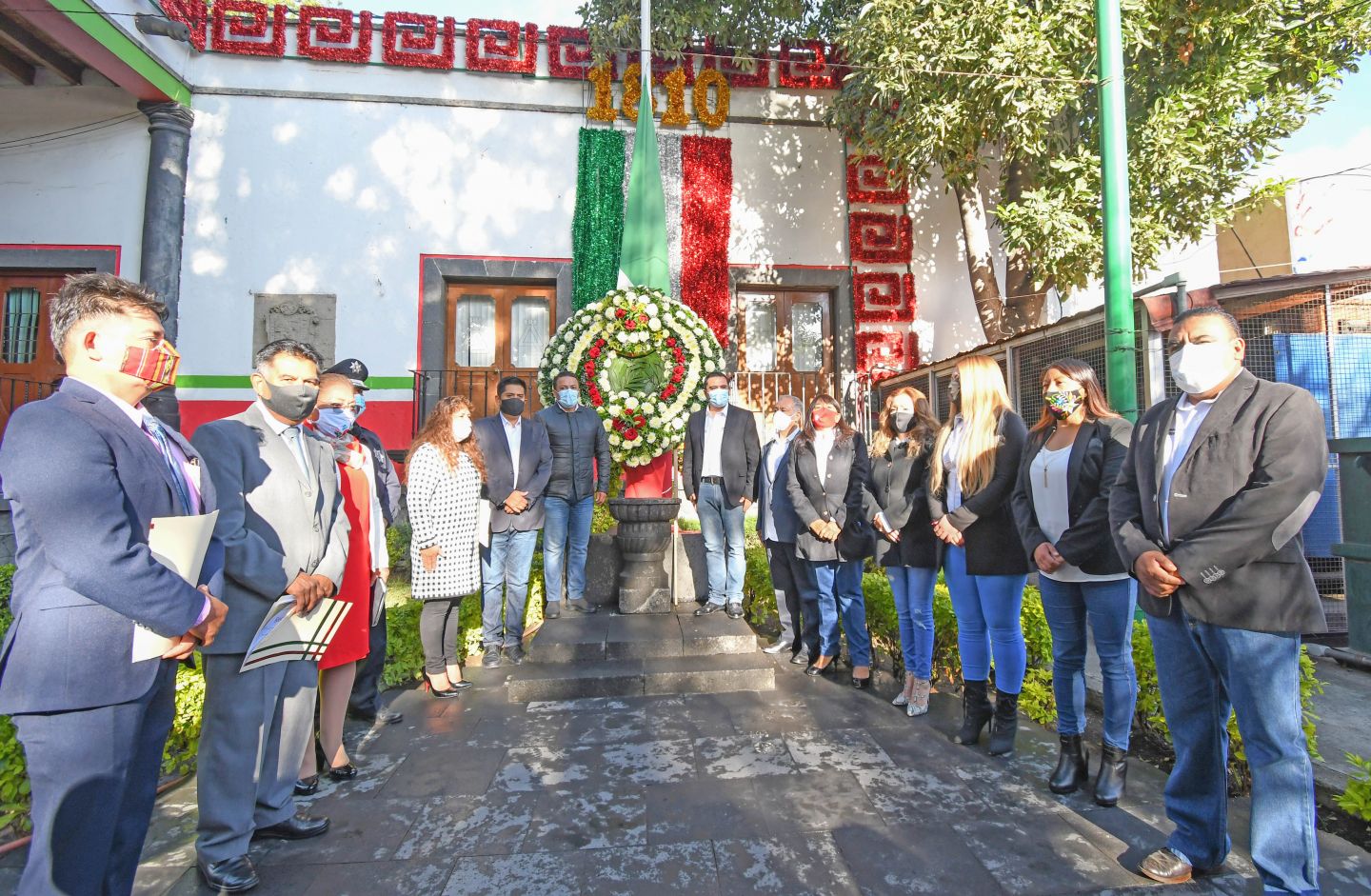 Rendimos homenaje a los Niños Héroes de Chapultepec

 