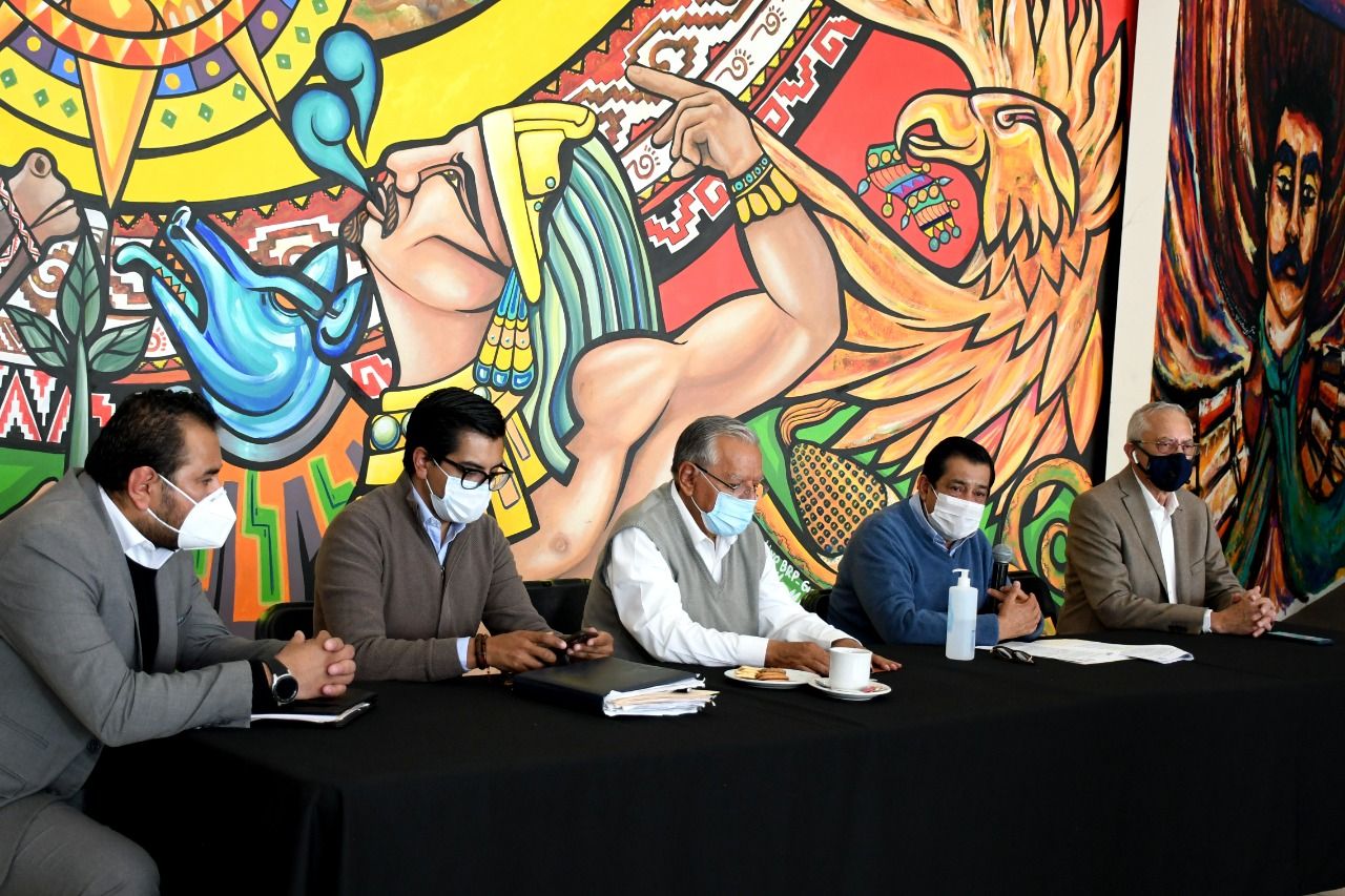 
#Deudas de gobiernos anteriores ponen en riesgo las finanzas del gobierno de Nezahualcóyotl: Juan Hugo de La Rosa