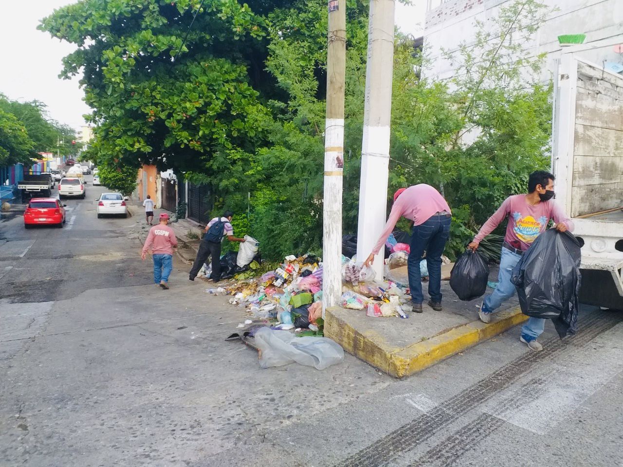 Refuerza Servicios Públicos limpieza y recolección de basura en Acapulco 